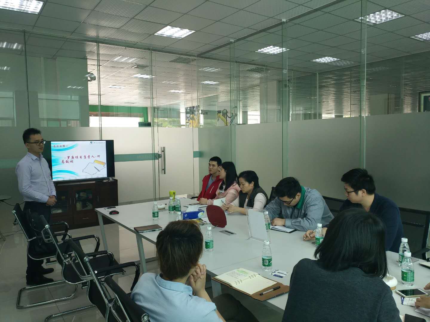 祝贺罗庚机器人签约顺景乐动体育,乐动(中国)一站式服务官方网站